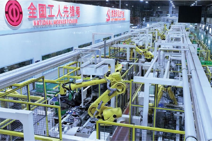 新型能源超級藍海市場潛力不可估量——訪市人大代表，淮?？毓杉瘓F董事長、黨委書記安繼文